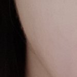 [댓글부탁해] 파데 내 피부색이랑 맞는거임 <b>살짝</b> 어두운거임??