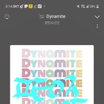 [방탄소년단] 준이가 보고있는 벤치에 새겨진 글