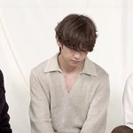 <b>뷔</b> 갠활....