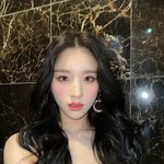 이달소 <b>희진</b>vs현진 누가 더 예뻐?