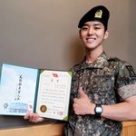 [펜타곤] 홍석이 <b>근황</b> <b>봄</b>?????