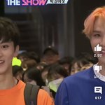 하앙 난 우리<b>마크</b>오빠 웃을 <b>때</b> 얼굴 골격 이렇게 되는 거 개좋아서...