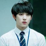 엄마 카페에 <b>미생</b> 임시완 닮은 알바생 있음