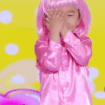 아기싱어 <b>부끄</b>뚱