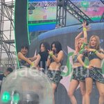 아이들 <b>워터</b>밤에서 노출심하다길래