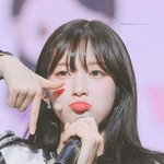 하얗고 뽀얀 <b>솜사탕</b> 같은 여돌