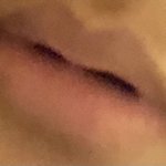 [이것좀봐줘] 내 입술 완전 스트레스임….