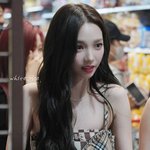 짙은 메이크업도 <b>찰떡</b>인 여돌