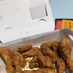 [이것좀봐줘] 요즘 24000원짜리 치킨+배달비3500원