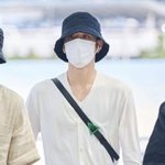 [NCT칠프] 쇄골이랑 어깨뼈 옷 뚫고 나오는게 ㄹㅇ 에<b>바야</b>