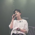<b>영훈</b> 최근 실물짤은 이건데