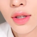 나 입술 두꺼운 사람이 넘 좋아