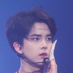 <b>영훈</b> 실물 궁금한데 갈까말까