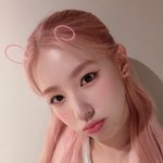 오늘 미<b>연이</b>가 분홍머리로 염색했어