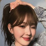 [댓글부탁해] 첫 눈에 반했는데 <b>접점</b>이 도무지 없으면 포기해야겠지?