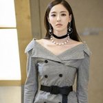 본인 옷도 명품으로 <b>소화</b>하는 여자연예인