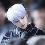 태용 진짜 잘생겼다