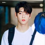 투바투 수빈 <b>체대생</b> 착장 존좋ㄷㄷ