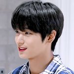 주연 <b>vs</b> 수빈 누가 더 잘생김?