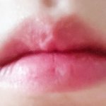 입술사진있음) 이 <b>색</b> 어울리면 <b>뭔</b> 톤이야?