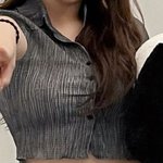 이 옷 어디꺼야 ?? <b>패알</b>못 1시간 째 찾는 중