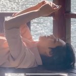 누워있는데 이 얼굴이 가능함?