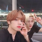 [더보이즈] 서눙이 강경흑발 아니면 빨머파엿는데