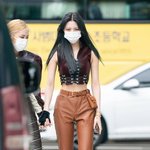 <b>유나</b> 몸매 개쩐다