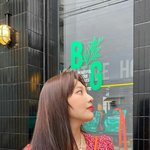 꽃무늬원피스로 매력<b>발산</b>한 스타들
