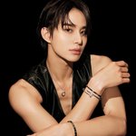 [NCT칠프] 얼굴은 졸라 이쁜데 어깨뼈랑 <b>가슴뼈</b> 보이는거 진짜