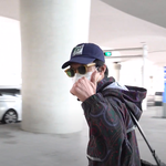 [댓글부탁해] 류준열, '<b>윔블던</b> 챔피언십' 마치고 입국 엄지척