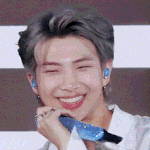 너넨 방탄의 <b>정체</b>성이 누구인것 같아?