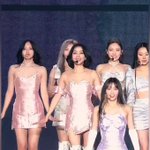 실물 <b>지효</b>가 제일 예쁘다는데