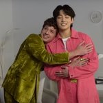 제이홉 파티 사진보다가 찰리<b>푸스</b> 정국 사진보니까