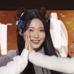 [댓글부탁해] 빌리 팬들아 이분 누구야?