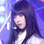 <b>갠적</b>으로 앞머리 깐게 더 좋지만