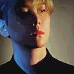 <b>백현</b>