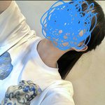 요새 이 티셔츠 많이 보이던데, 어디건지 아는 사람? (<b>사진</b> <b>O</b>)