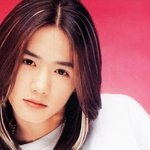 요즘 사람들 얼굴 바뀐것같지않아?