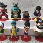 <b>뒷줄</b> 두번째