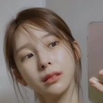 <b>야옹</b>이 작가 입꼬리 수술