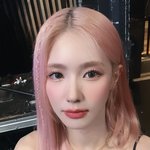 여돌 <b>주접</b>에 진심인 주변 사람들