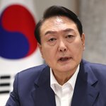 윤 대통령 국정운영 부정평가 60%대…긍정은 34.5%