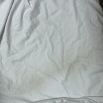 나 <b>흰옷</b>몇번입으면 이런 자국남는데 머임ㅜㅜ목지우ㅓ?