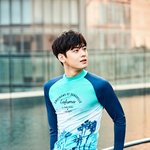 <b>래쉬</b>가드가 잘 어울리는 남돌