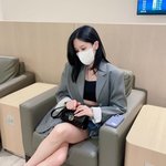 뭔가를 생각중인 <b>미나</b>.jpg
