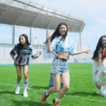 근데 뉴진스 <b>춤실력</b>이 좀...아쉽다