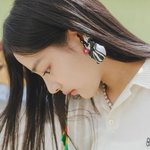 뉴진스 <b>여덕</b>몰이상 2명