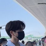 빵<b>훈</b>이 공항 찍사 존잘