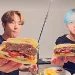 [더보이즈] <b>영훈이</b> 재현이 브이앱했네